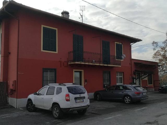 Locale Commerciale in vendita a Piemonte, Cuneo