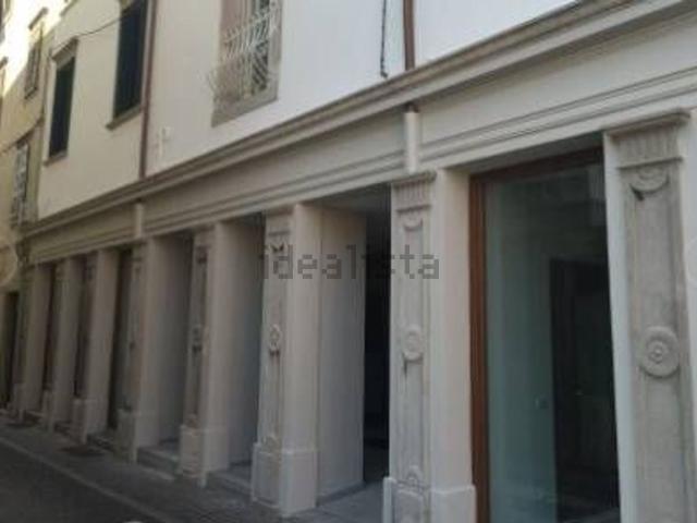 Locale Commerciale in vendita a Borgo di Ponte, Cividale Del Friuli
