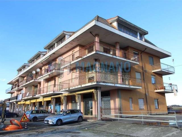 Locale Commerciale in vendita a Piemonte, Cuneo