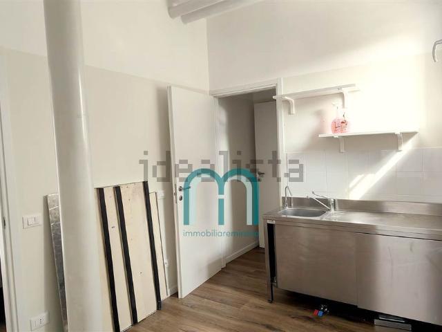 Locale Commerciale in vendita a Rossignago, Spinea