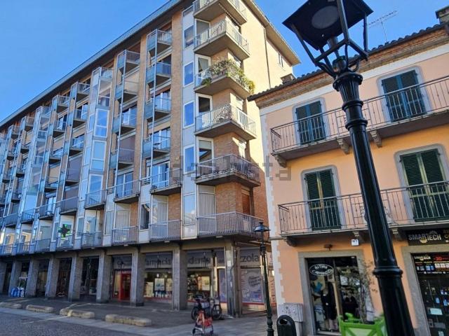Locale Commerciale in vendita a Piemonte, Torino