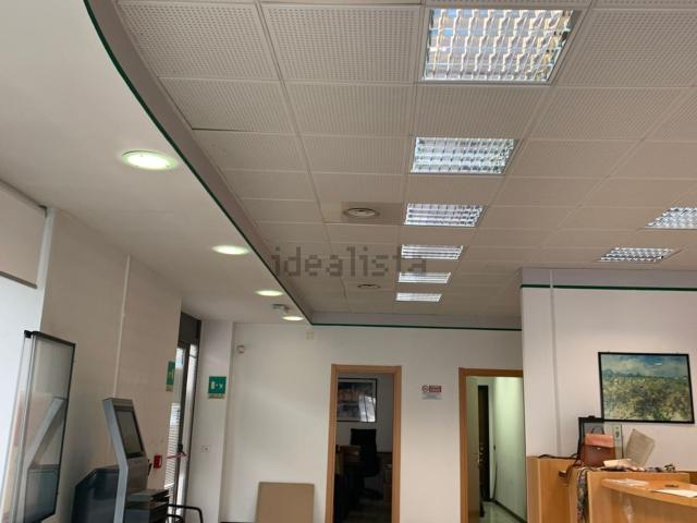 Locale Commerciale in vendita a Piemonte, Alessandria
