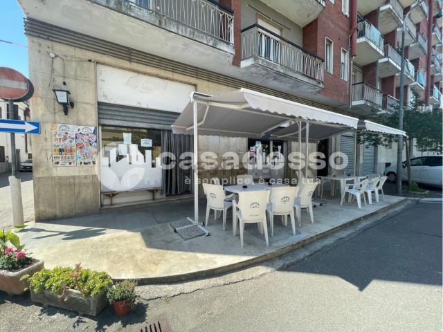 Locale Commerciale in vendita a Piemonte, Vercelli