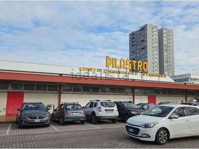 Locale Commerciale in vendita a San Nicolò di Villola, Bologna