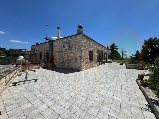 Locale Commerciale in vendita a Selva, Puglia