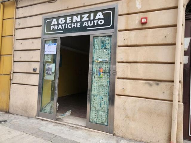 Locale Commerciale in vendita a I Circoscrizione, Palermo