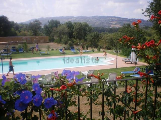 Locale Commerciale in vendita a Cinigiano, Toscana