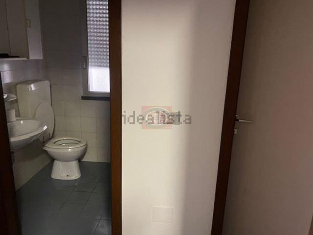 Locale Commerciale in vendita a Unione dei comuni Valle del Savio, Cesenà