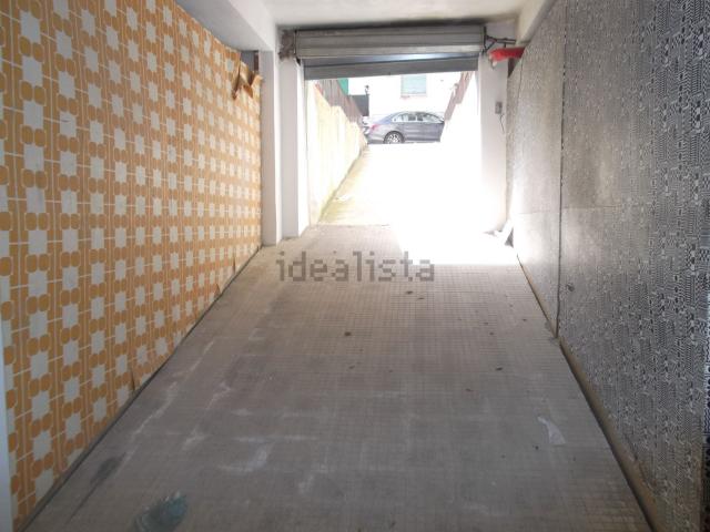 Locale Commerciale in vendita a III Circoscrizione, Messina