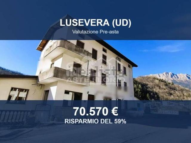 Locale Commerciale in vendita a Vedronza, Friuli-Venezia Giulia