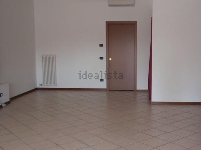 Locale Commerciale in vendita a Albignasego, Veneto