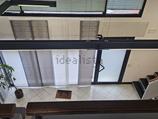 Locale Commerciale in vendita a Padova