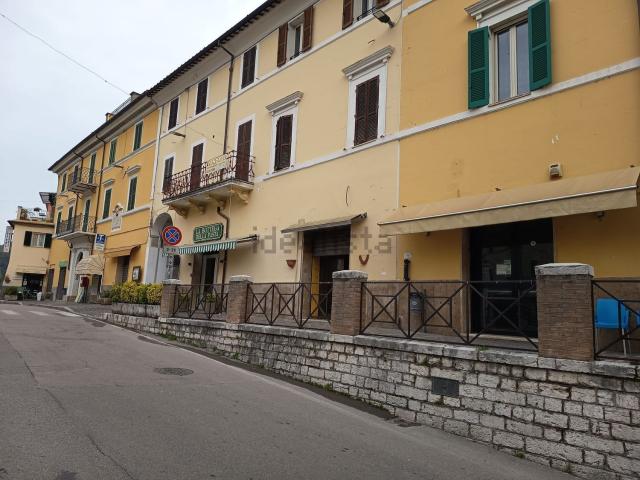 Locale Commerciale in vendita a Arrone, Umbria