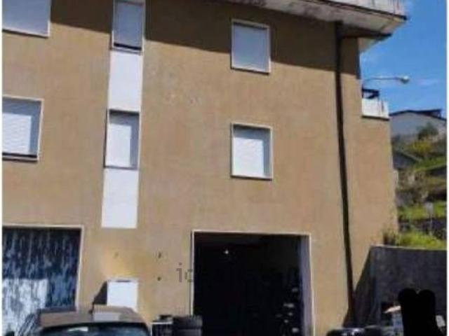 Locale Commerciale in vendita a Lauria Superiore, Basilicata