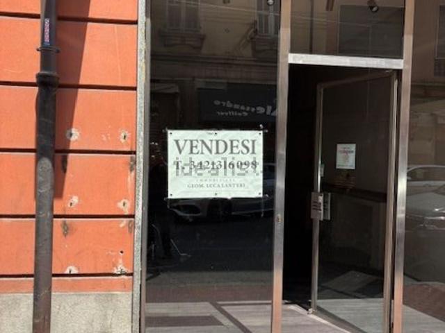 Locale Commerciale in vendita a Ventimiglia, Liguria