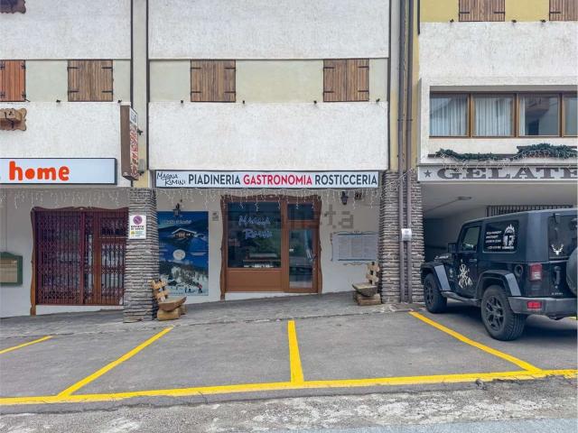 Locale Commerciale in vendita a Comunità della Valle di Sole, Pejo