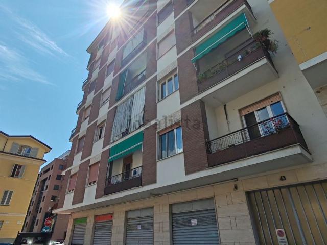 Locale Commerciale in vendita a Piemonte, Asti