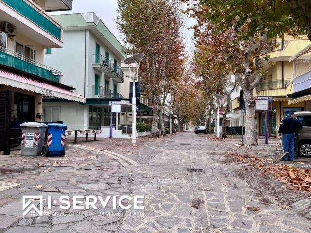 Locale Commerciale in vendita a Igea, Bellaria