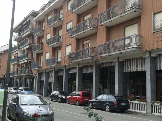 Locale Commerciale in vendita a Piemonte, Torino
