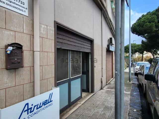 Locale Commerciale in vendita a IV Circoscrizione, Messina