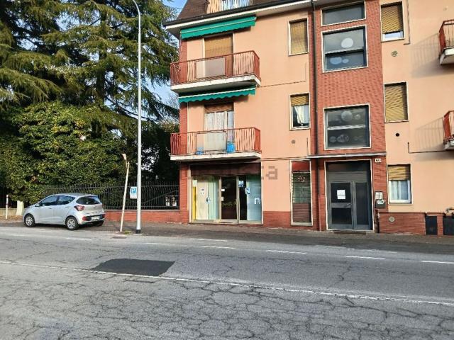 Locale Commerciale in vendita a Biumo Superiore, Varese