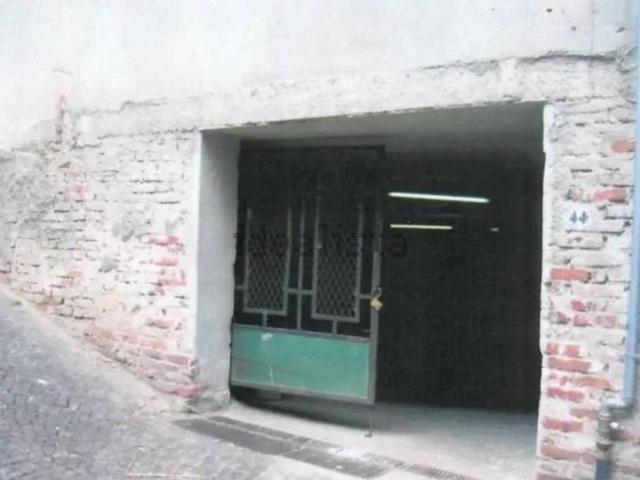 Locale Commerciale in vendita a San Bartolo, Calabria