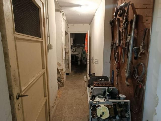 Locale Commerciale in vendita a Bandino, Firenze