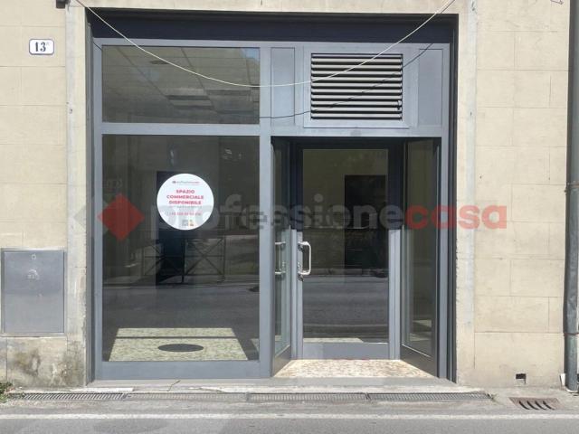 Locale Commerciale in vendita a Unione Comuni Garfagnana, Castelnuovo Di Garfagnana