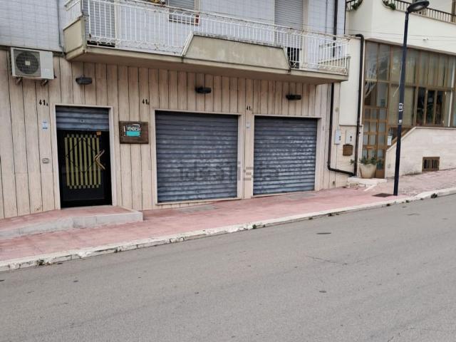 Locale Commerciale in vendita a Puglia, Foggia