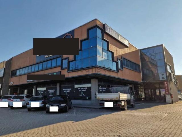 Locale Commerciale in vendita a Fonte, Pederobba