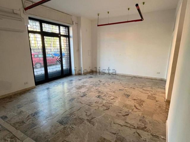 Locale Commerciale in vendita a Zona Omogenea Milano Nord, Sesto San Giovanni
