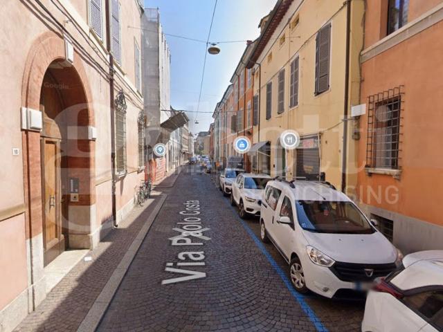 Locale Commerciale in vendita a Corso Nord, Ravenna