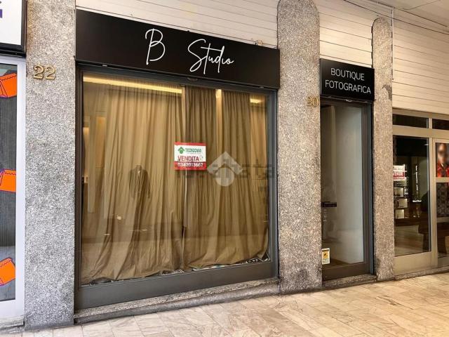 Locale Commerciale in vendita a Campoledro, Sondrio