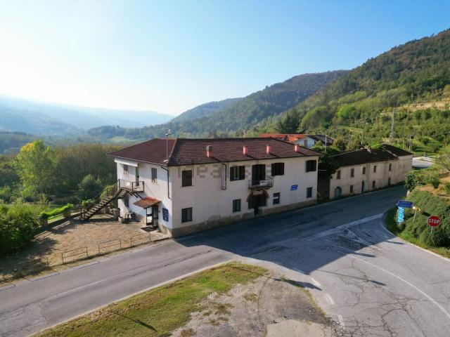 Locale Commerciale in vendita a Piemonte, Cuneo