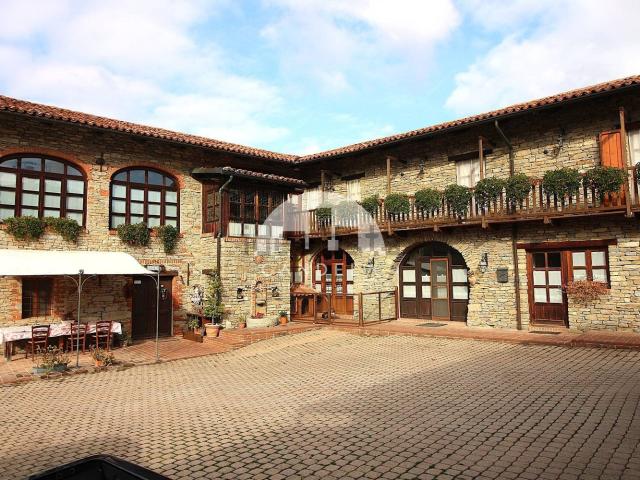 Locale Commerciale in vendita a Piemonte, Cuneo