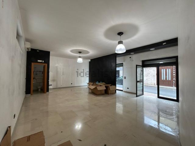 Locale Commerciale in vendita a San Valentino, Puglia