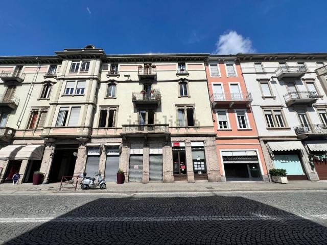 Locale Commerciale in vendita a Borghetto, Piemonte