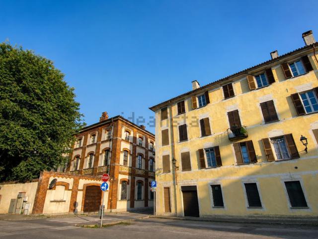 Locale Commerciale in vendita a Piemonte, Torino