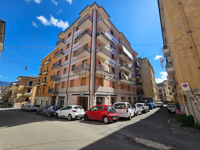 Locale Commerciale in vendita a Gergeri, Calabria