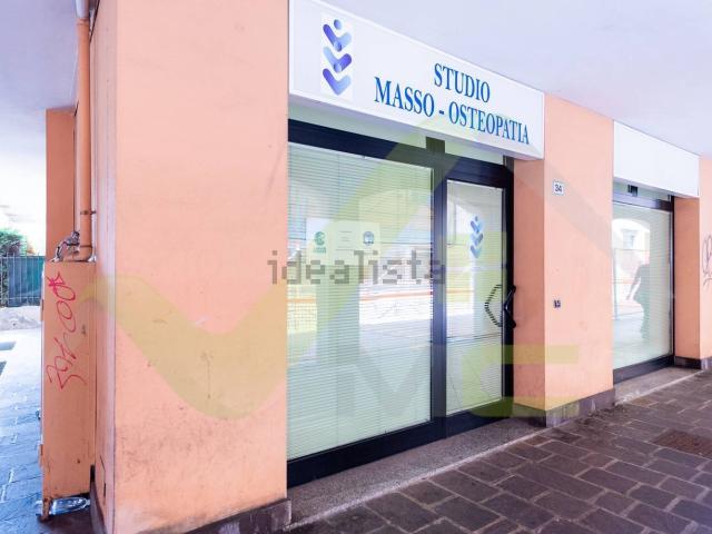 Locale Commerciale in vendita a Melzo, Lombardia