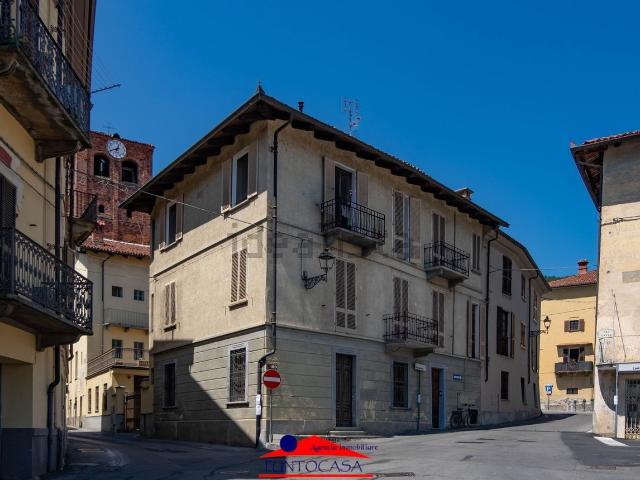 Locale Commerciale in vendita a Piemonte, Cuneo