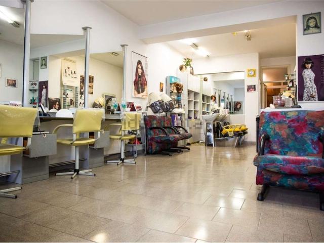Locale Commerciale in vendita a Ceglie Messapica