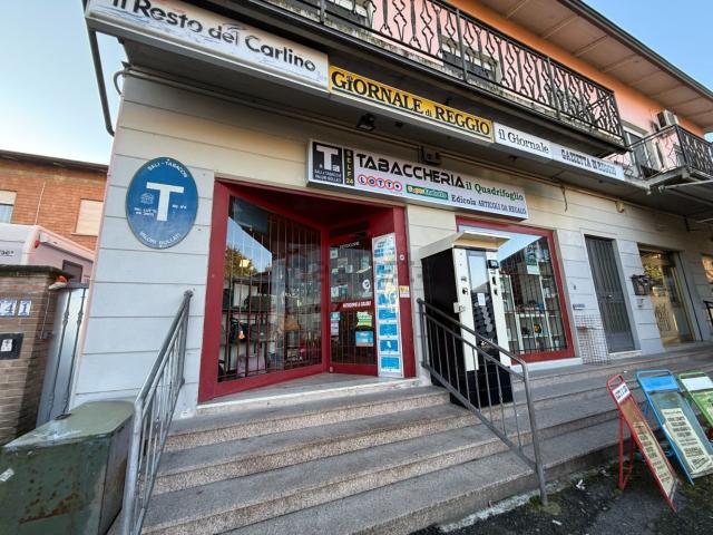 Locale Commerciale in vendita a Colline Matildiche, Re