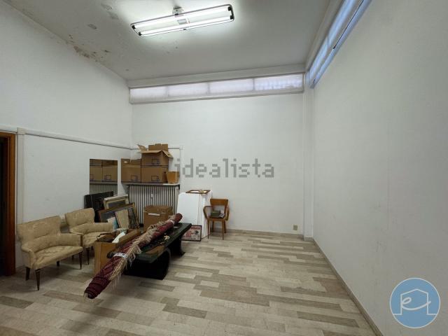 Locale Commerciale in vendita a Unione dei comuni Valle del Savio, Cesenà