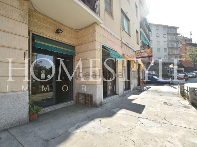 Locale Commerciale in vendita a Levante, Serra Riccò