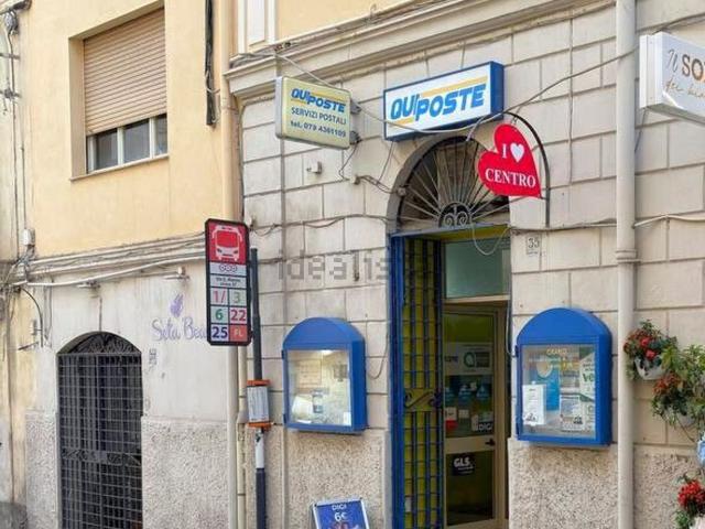 Locale Commerciale in vendita a Cappuccini, Cala Di Volpe