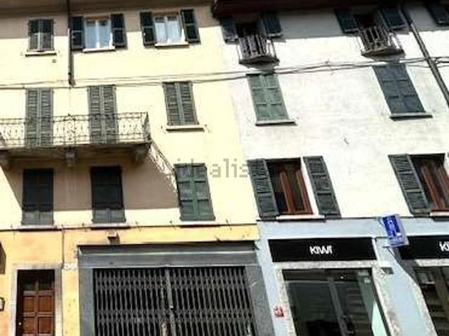 Locale Commerciale in vendita a Como