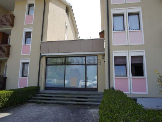 Locale Commerciale in vendita a Rasai, Seren Del Grappa