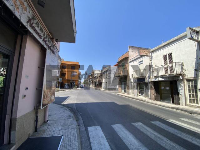 Locale Commerciale in vendita a Scala, Torregrotta