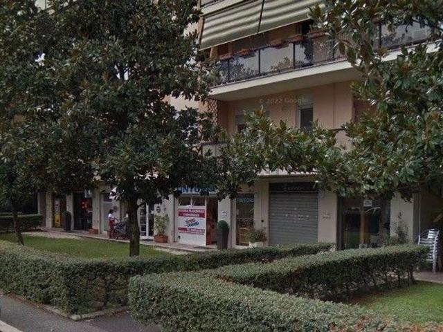 Locale Commerciale in vendita a Saxa Rubra, Roma Capitale